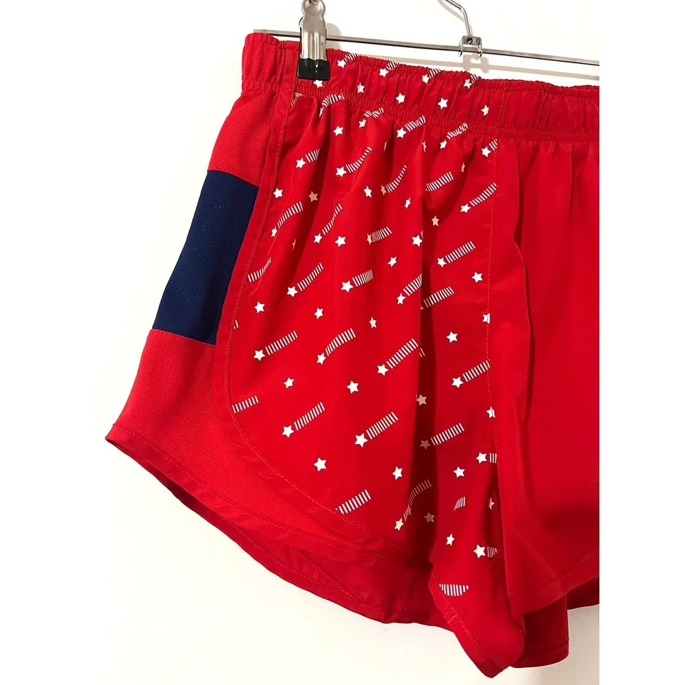 NIKE Running Shorts Women M Red Star Print Dri-Fit Patriotic Americana Athletic